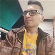 Profesor de química da clases y refuerzos a estudiantes de química orgánica e inorgánica